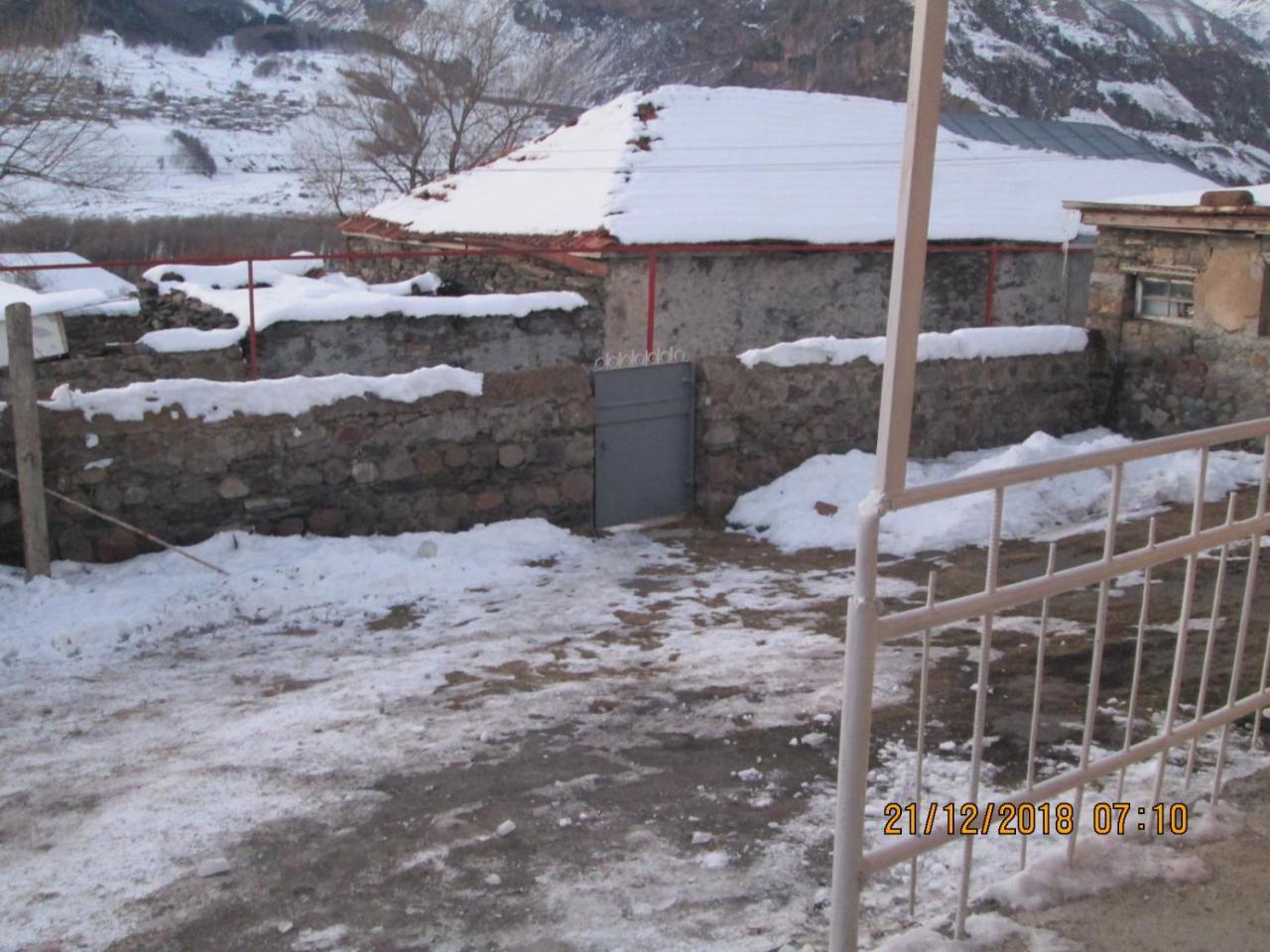 Hotel Sabuka Qushashvili Stepancminda Zewnętrze zdjęcie